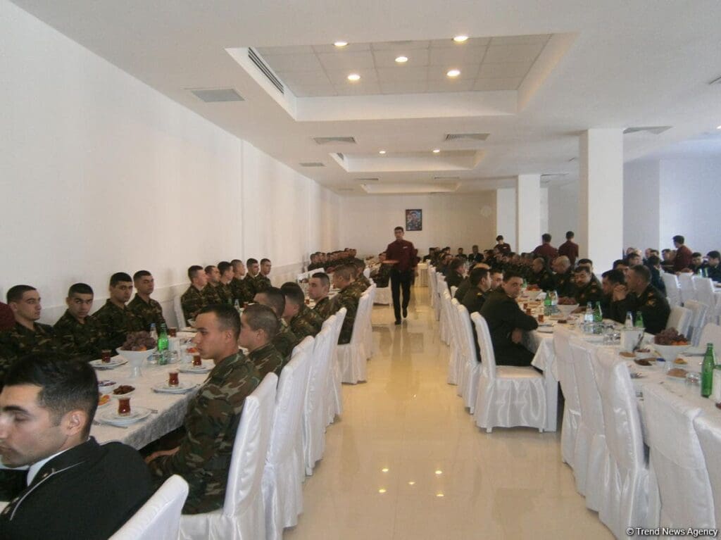 trend_qurbanov_yas_090317_01