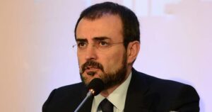 KULTUR VE TURIZM BAKANI MAHIR UNAL, ISTANBUL'DA DUZENLENEN GENEYDOGU AVRUPA ULKELERI KULTUR BAKANLARI KONSEYI TOPLANTISI SONRASI BASIN ACIKLAMASI YAPTI. BAKAN UNAL ACIKLAMA SONRASI BASIN MENSUPLARININ SORULARINI YANITLADI. FOTO:OZKAN ARSLAN/ISTANBUL,(DHA)